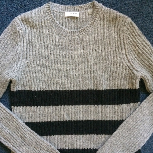 Equipment Carson Wool and Alpaca-blend sweater - Picture 3 of 6